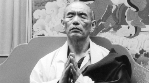 Sitzen mit Nyoshul Khen Rinpoche #1