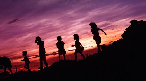 Lehren für Kinder: Wie du deine Stimmung ändern kannst, wenn du eifersüchtig bist