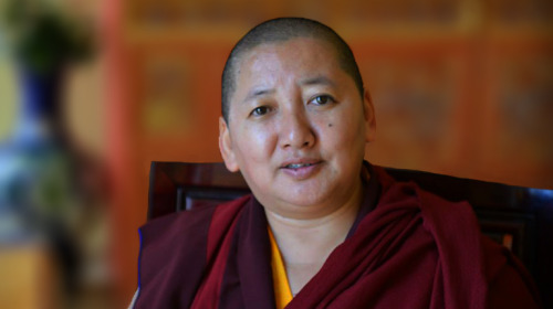 Ichbezogenheit verursacht Leiden